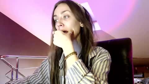 Dalia  online show from 01.11.25