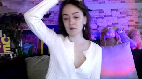 Dalia  online show from 11.11.25