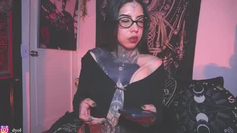 dalia_vorhees online show from 01.08.26