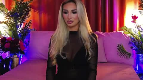 DalidaSelena online show from 05.18.26