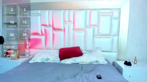 Snapshot of dalilavolvok chatting on 10.18.25 dalilavolvok online show from 10.18.25