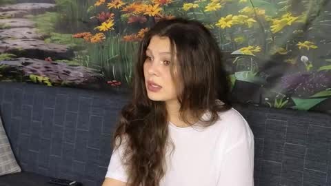 Snapshot of damedefeu chatting on 11.04.25 damedefeu online show from 11.04.25