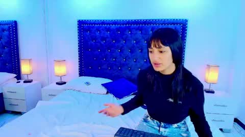 DAMIAN AND ROXANNE.  online show from 04.17.26