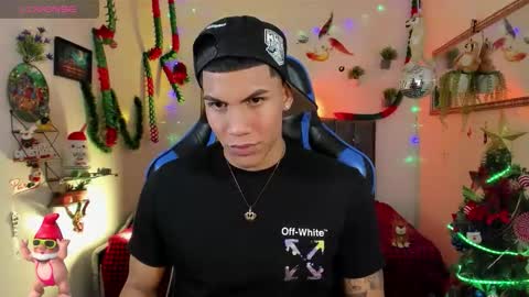 Damian online show from 12.17.25