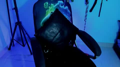 Damian torner online show from 10.21.25