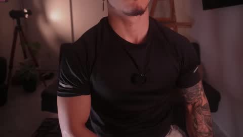 insta damn8   --------  online show from 11.14.25