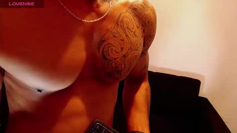 ---Taylor--- online show from 01.10.25