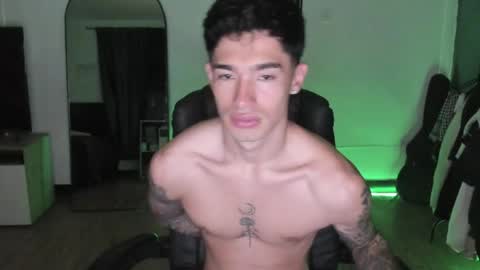Snapshot of damon_333 chatting on 05.31.26 Damon online show from 05.31.26