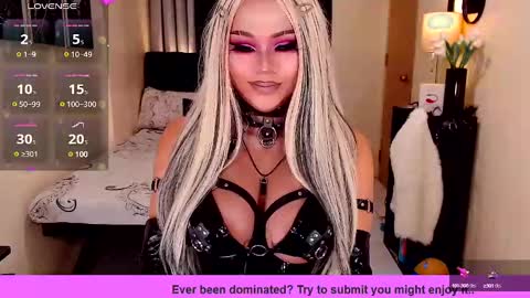 Snapshot of damselinmistress chatting on 02.25.25 Alessandra online show from 02.25.25