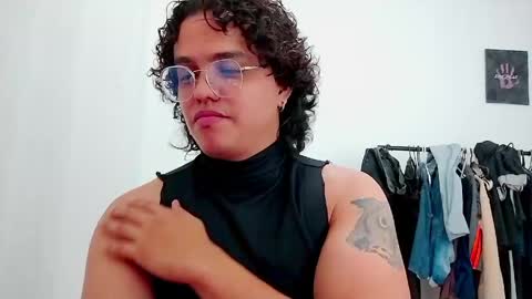 Diane Blosson online show from 04.15.26