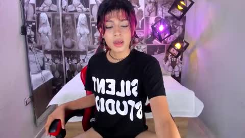 D A N online show from 11.25.25