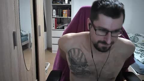 King Dan online show from 11.01.25