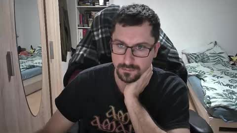 King Dan online show from 11.09.25