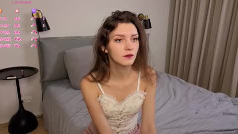 danaaddams online show from 12.04.25