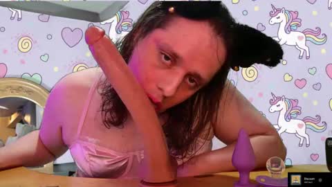 Snapshot of danaalane11 chatting on 11.14.25 throatblaster 9000 online show from 11.14.25