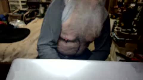 Snapshot of danagm chatting on 02.11.26 Dana online show from 02.11.26