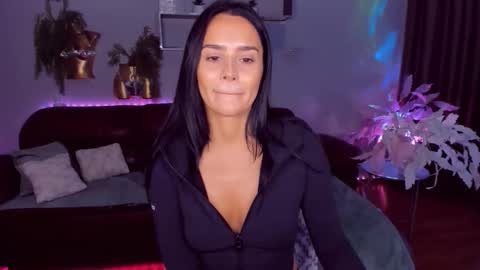 DanaMiers online show from 04.15.26