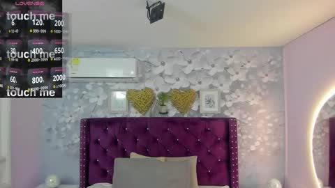 Snapshot of danee_19 chatting on 02.09.25 Daniela online show from 02.09.25