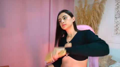 Danella Houston online show from 03.18.26