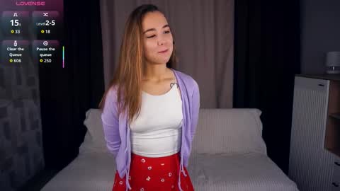 Snapshot of danetteblank chatting on 10.15.25 Asha online show from 10.15.25