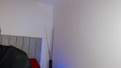 Snapshot of dangerouspassion777 chatting on 06.12.26 Ela and Santi online show from 06.12.26