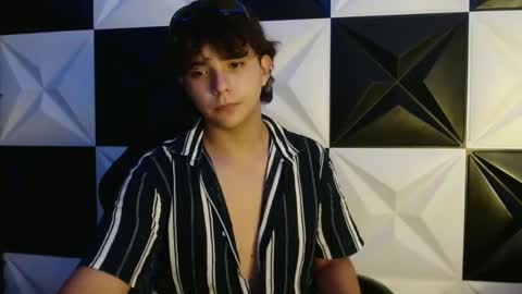 Snapshot of dani_cumboy chatting on 02.20.25 dani_cumboy online show from 02.20.25