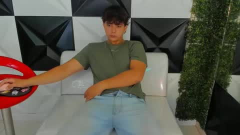 dani_cumboy online show from 11.13.25