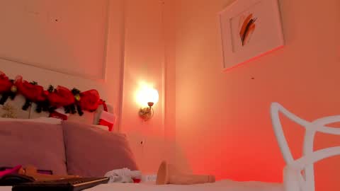 Snapshot of dani_skinny_ chatting on 12.12.24 Hi I am Dani online show from 12.12.24