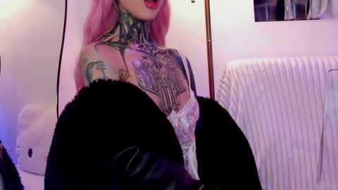 Dani online show from 12.04.25