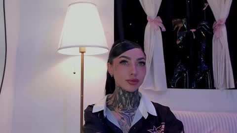 Dani online show from 12.16.25
