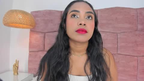 Snapshot of dani_velvet chatting on 10.02.25 online show from 10.02.25