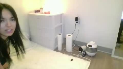 danidivina777 online show from 03.03.26