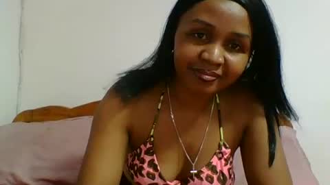 danie80704 online show from 11.04.25