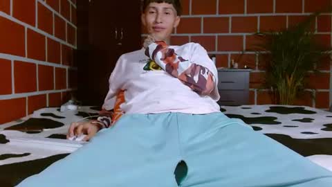 daniel_deluxx online show from 06.16.26