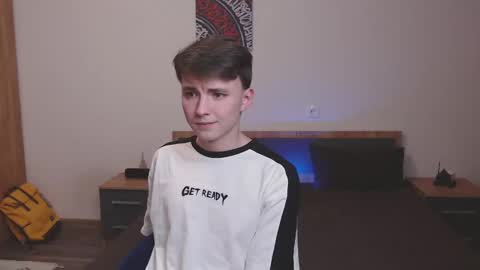 Snapshot of daniel_isaak chatting on 02.20.25 Daniel Jerry online show from 02.20.25