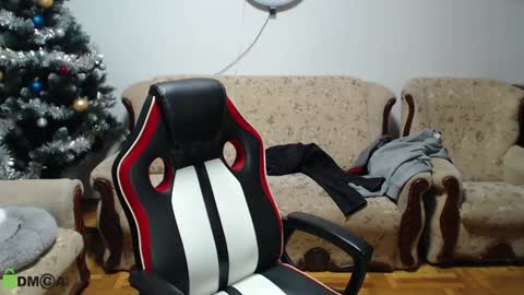 Snapshot of daniel_padalecki chatting on 01.20.25 Daniel online show from 01.20.25