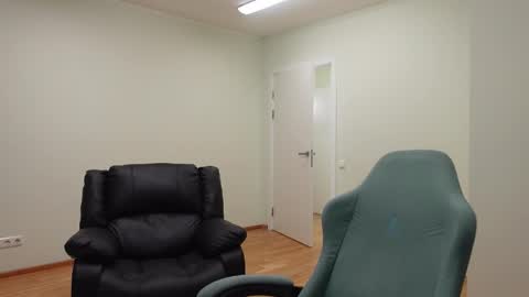 DANIEL SHAWN online show from 04.08.26