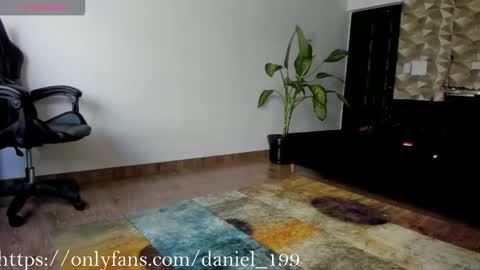 Snapshot of daniel_vianchi chatting on 09.23.25 Dani online show from 09.23.25