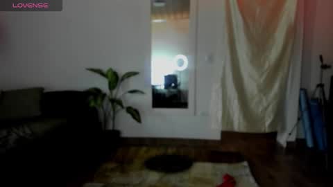 Snapshot of daniel_vianchi chatting on 02.16.26 Dani online show from 02.16.26