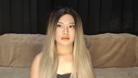 Elodie online show from 12.12.24