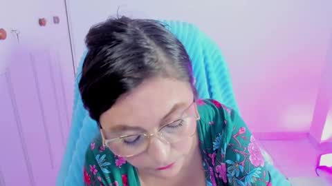 Daniela online show from 11.22.25