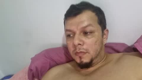 Snapshot of danieldiaz2019 chatting on 01.05.25 Dani2008 online show from 01.05.25