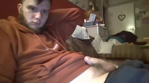 Snapshot of danieleverett42 chatting on 10.30.25 danieleverett42 online show from 10.30.25