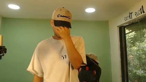 Snapshot of danielitopapii chatting on 12.05.25 danielitopapii online show from 12.05.25