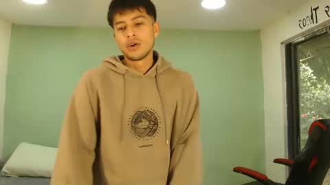 Snapshot of danielitopapii chatting on 01.06.26 danielitopapii online show from 01.06.26