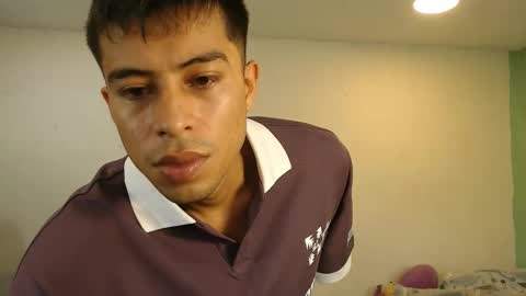 Snapshot of danielitopapii chatting on 05.15.26 danielitopapii online show from 05.15.26