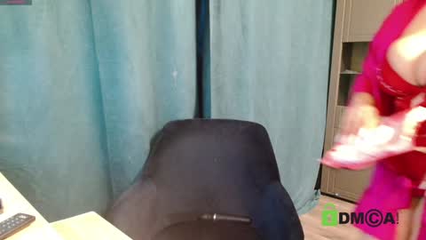 JessicaWhite online show from 12.12.24