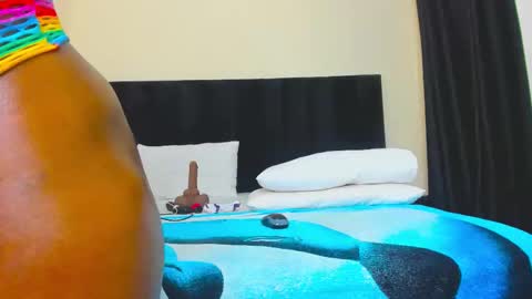 danielle_rock online show from 11.22.25