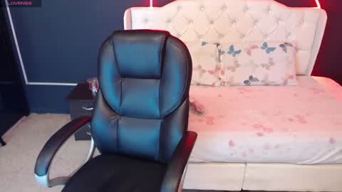 Danielle Smith online show from 02.06.25