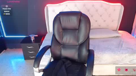 Danielle Smith online show from 03.06.25